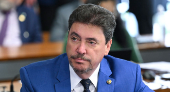 Wilder vira alvo de críticas nas redes sociais após faltar a votação e revolta seguidores